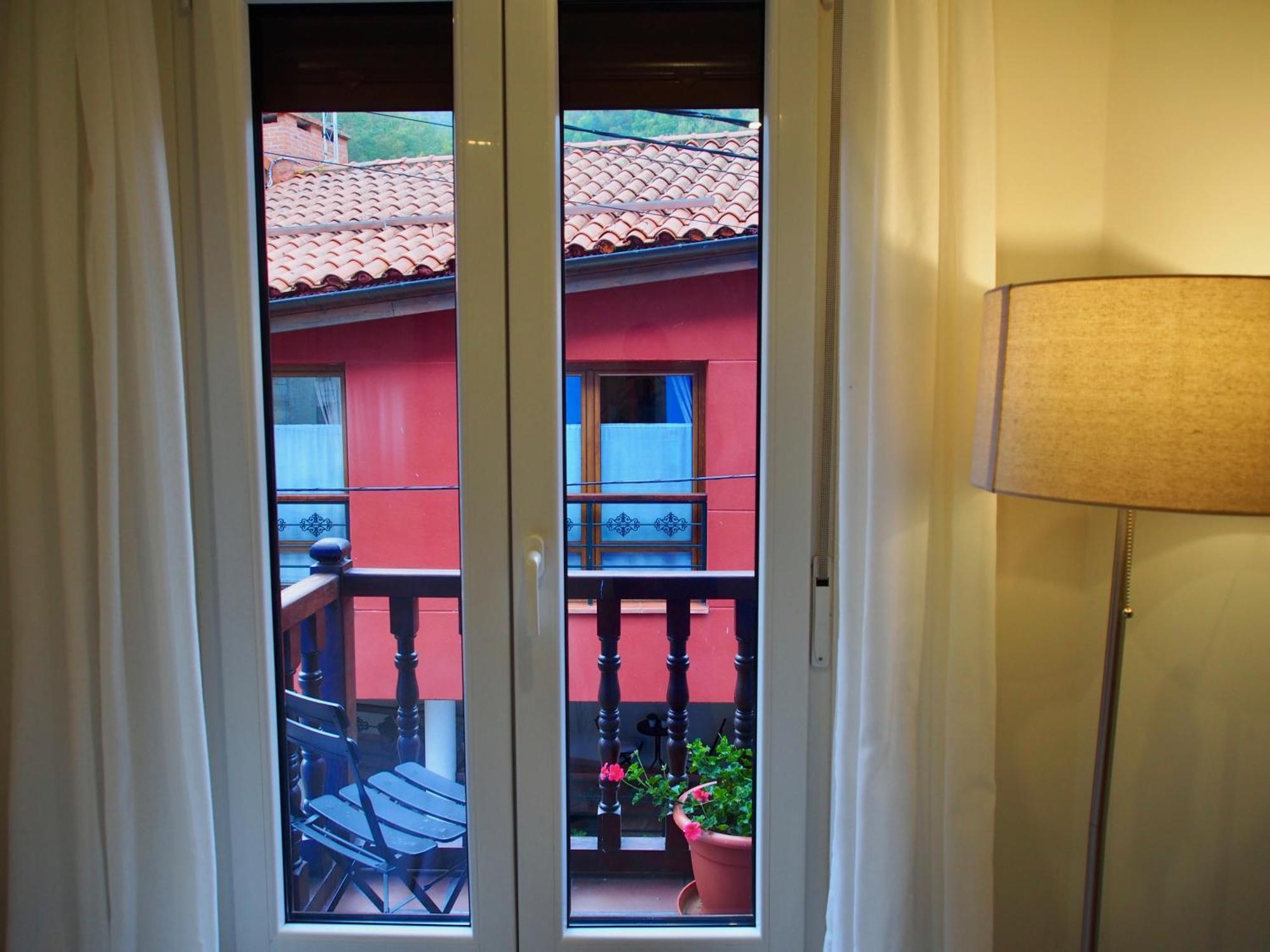 Hostal Remona Espinama Exteriér fotografie