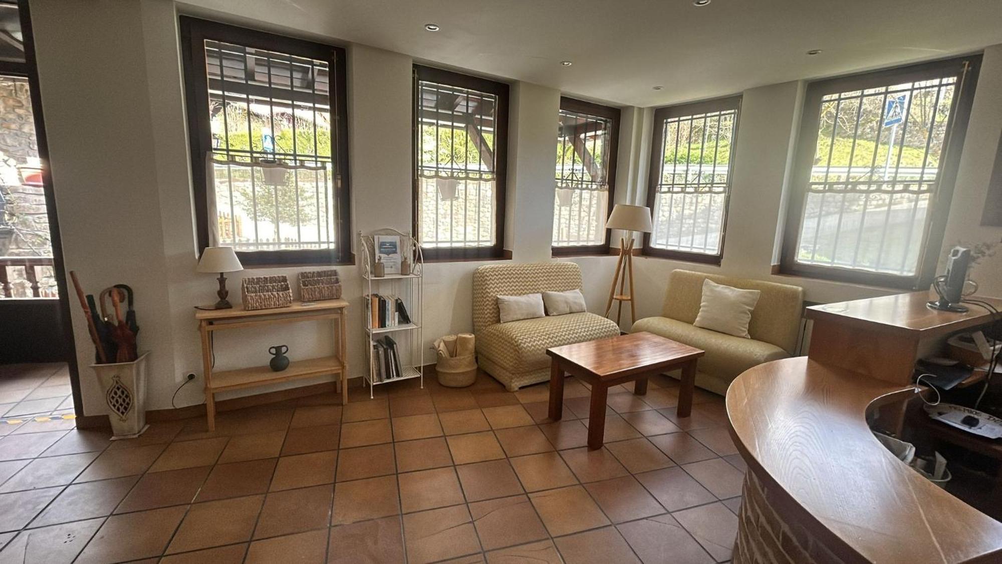 Hostal Remona Espinama Exteriér fotografie