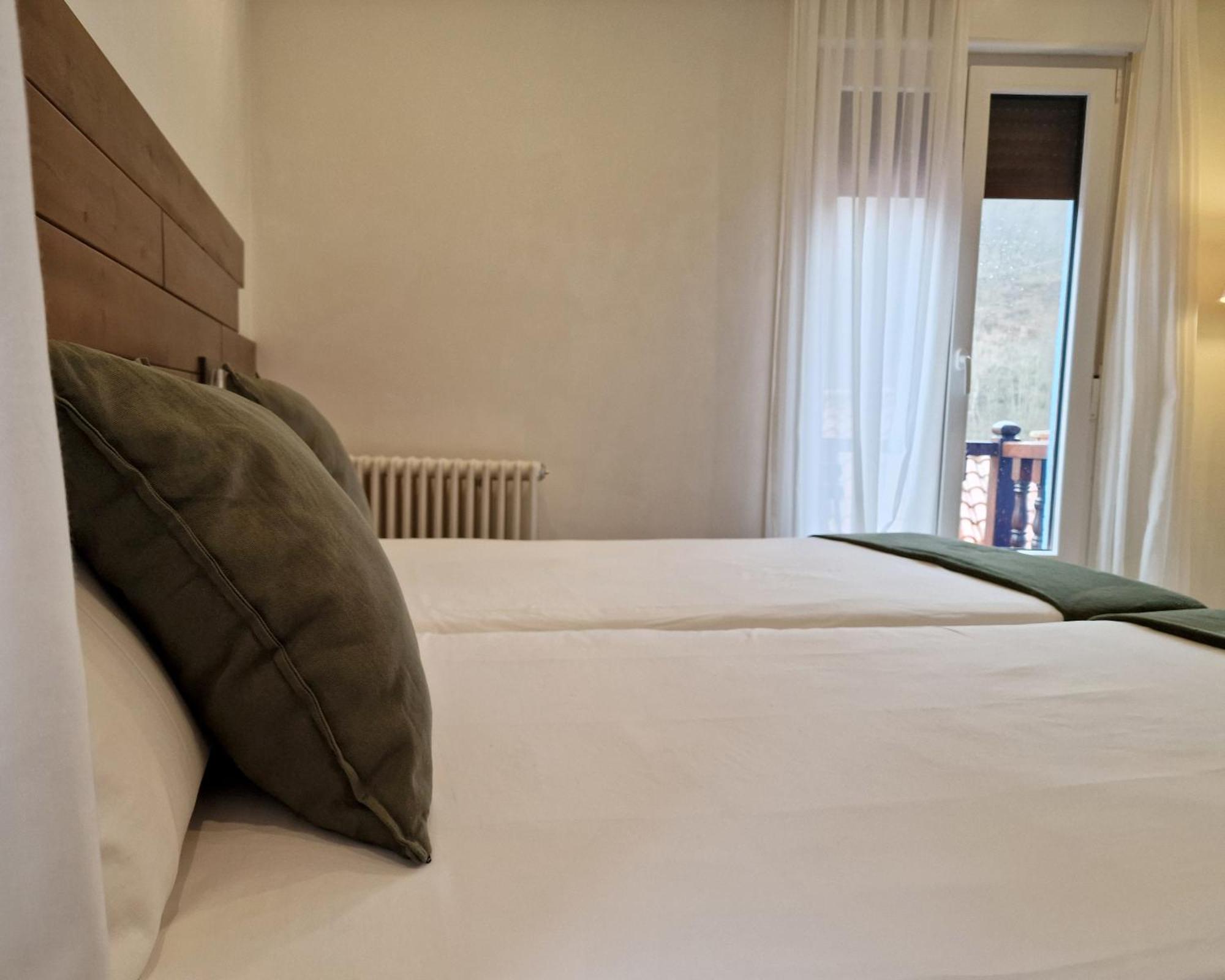 Hostal Remona Espinama Exteriér fotografie
