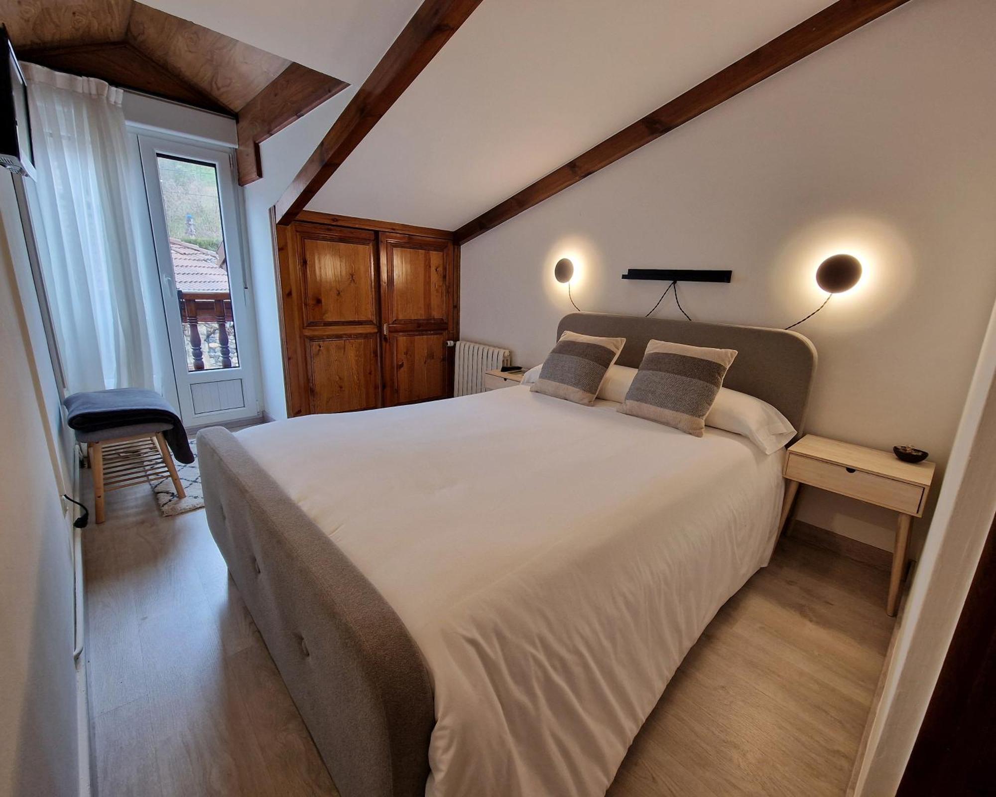 Hostal Remona Espinama Exteriér fotografie