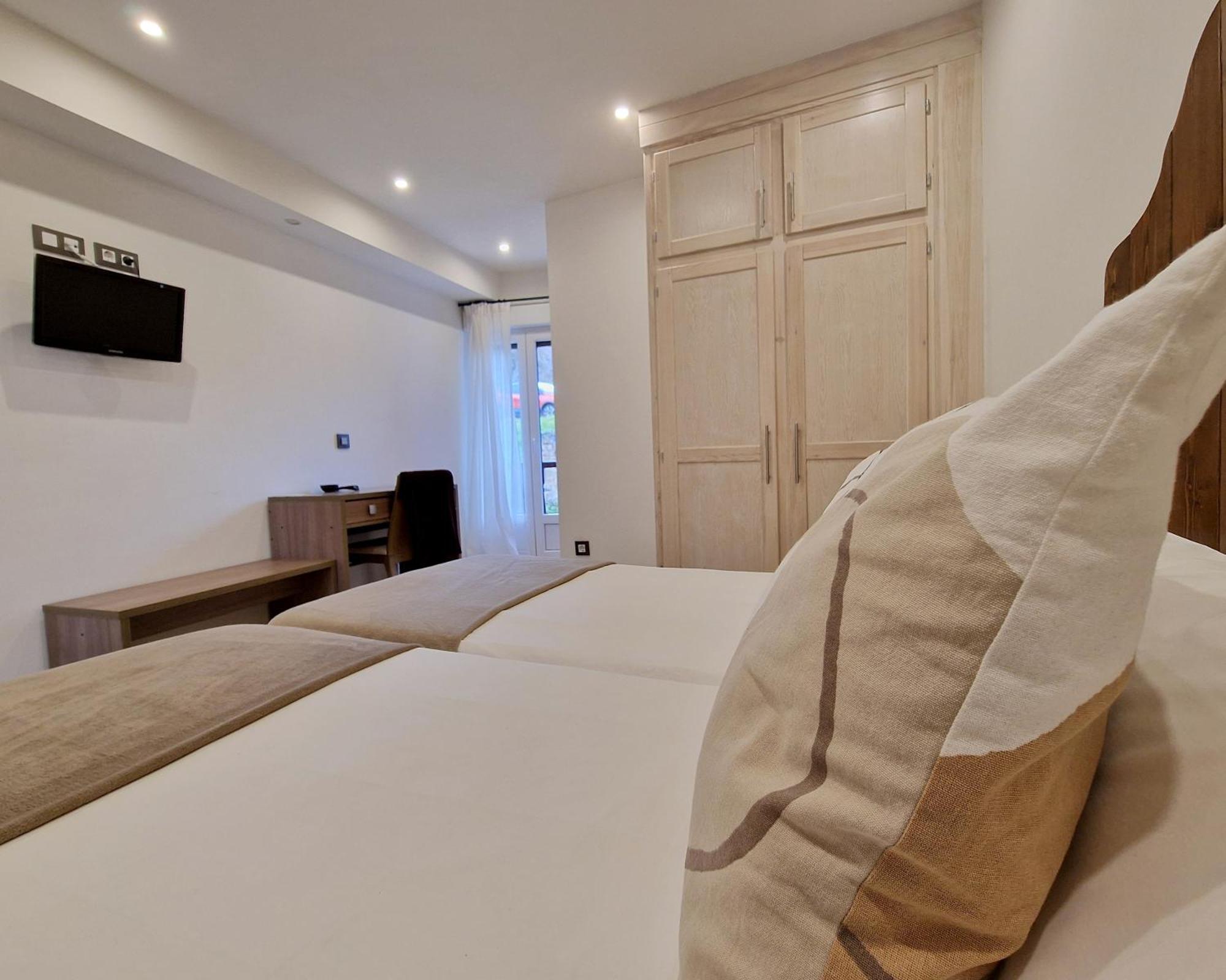 Hostal Remona Espinama Exteriér fotografie